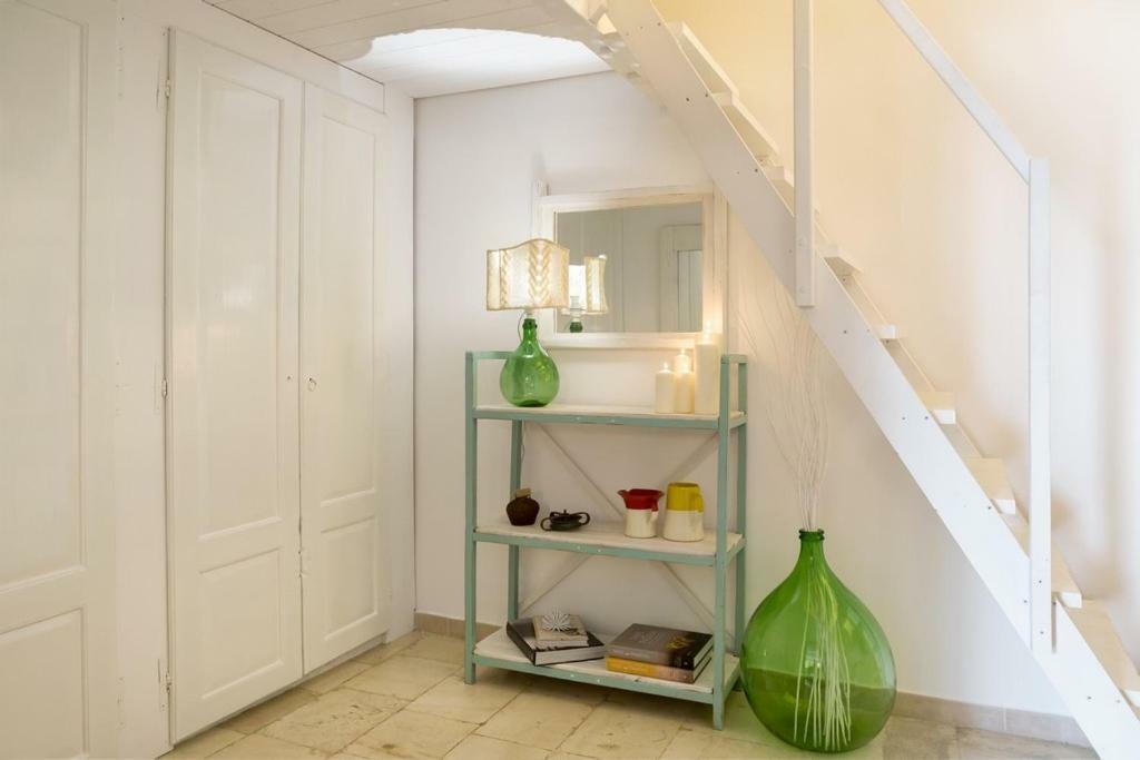 Allure 84 - Little Gem In The Heart Of The Old Town Полиньяно-а-Маре Экстерьер фото