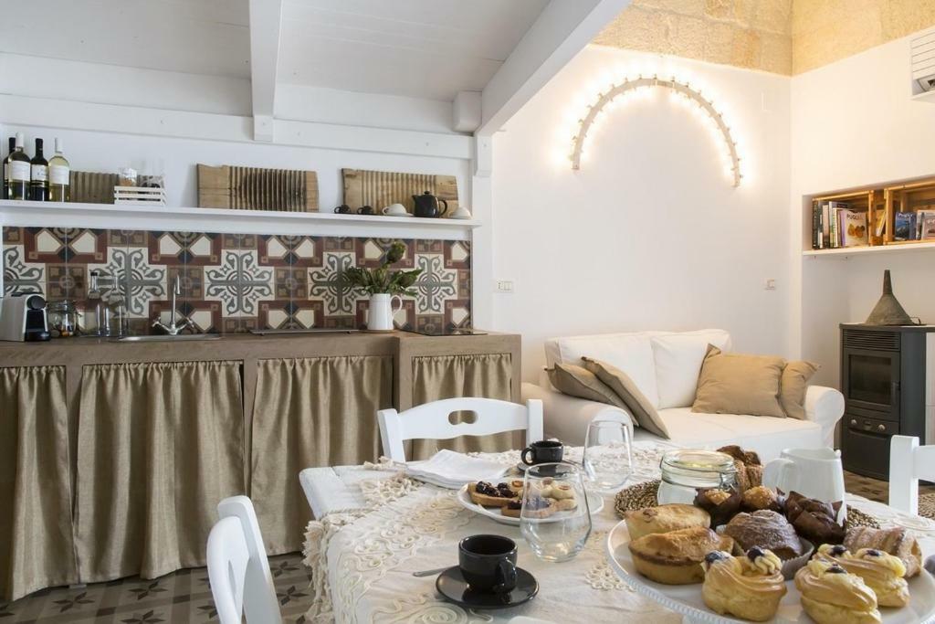 Allure 84 - Little Gem In The Heart Of The Old Town Полиньяно-а-Маре Экстерьер фото